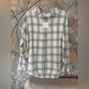 NWT American Eagle Outfitters White and Green Plaid Shirt XS